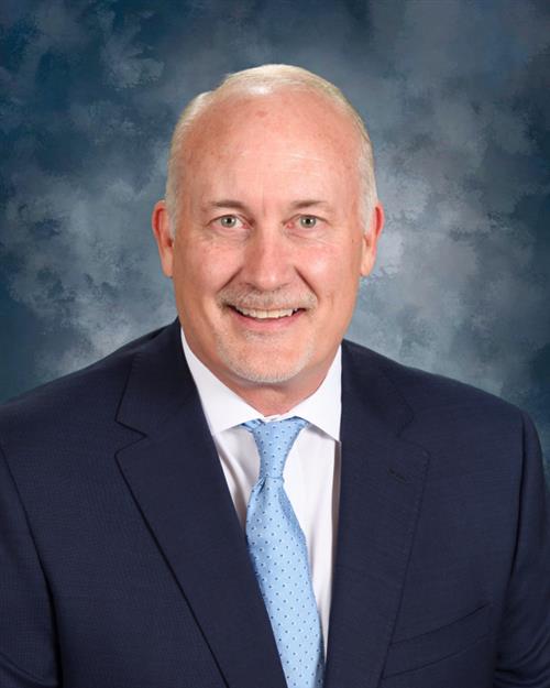 Picture of Mr. McCanlies 